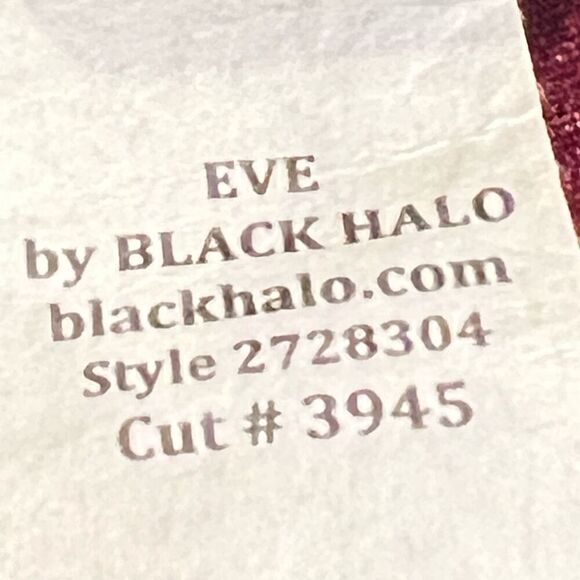 Black Halo, Estelle Smashing Berry High-Low Velvet Halter Bow Gown, Women’s 4 - Picture 7 of 15